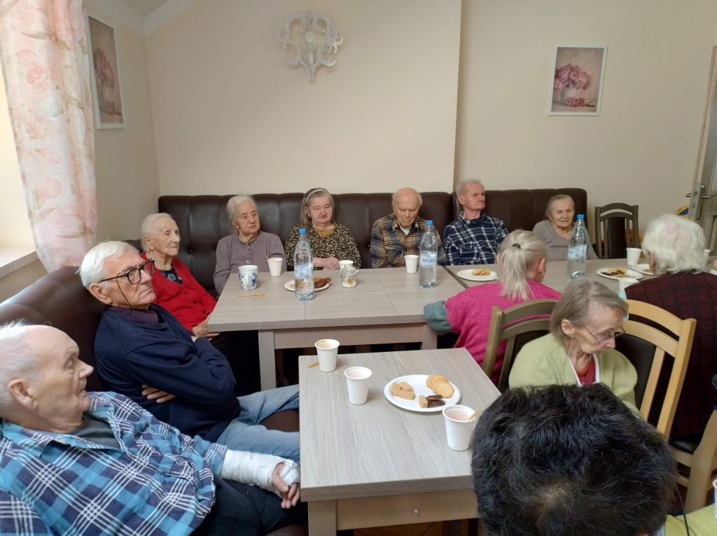 Szkolenie w ramach projektu Nauczmy się od siebie – Dom Opieki dla Seniorów Leśna Oaza